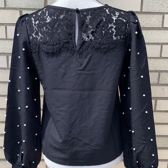 ❌DONATED❌Black Jewel Neckline Long Sleeve Pearl Lace Detail Top - Picture 4 of 9